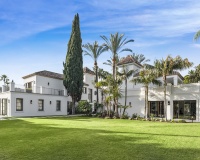 Wiederverkauf - Villa - Marbella - Nueva Andalucía