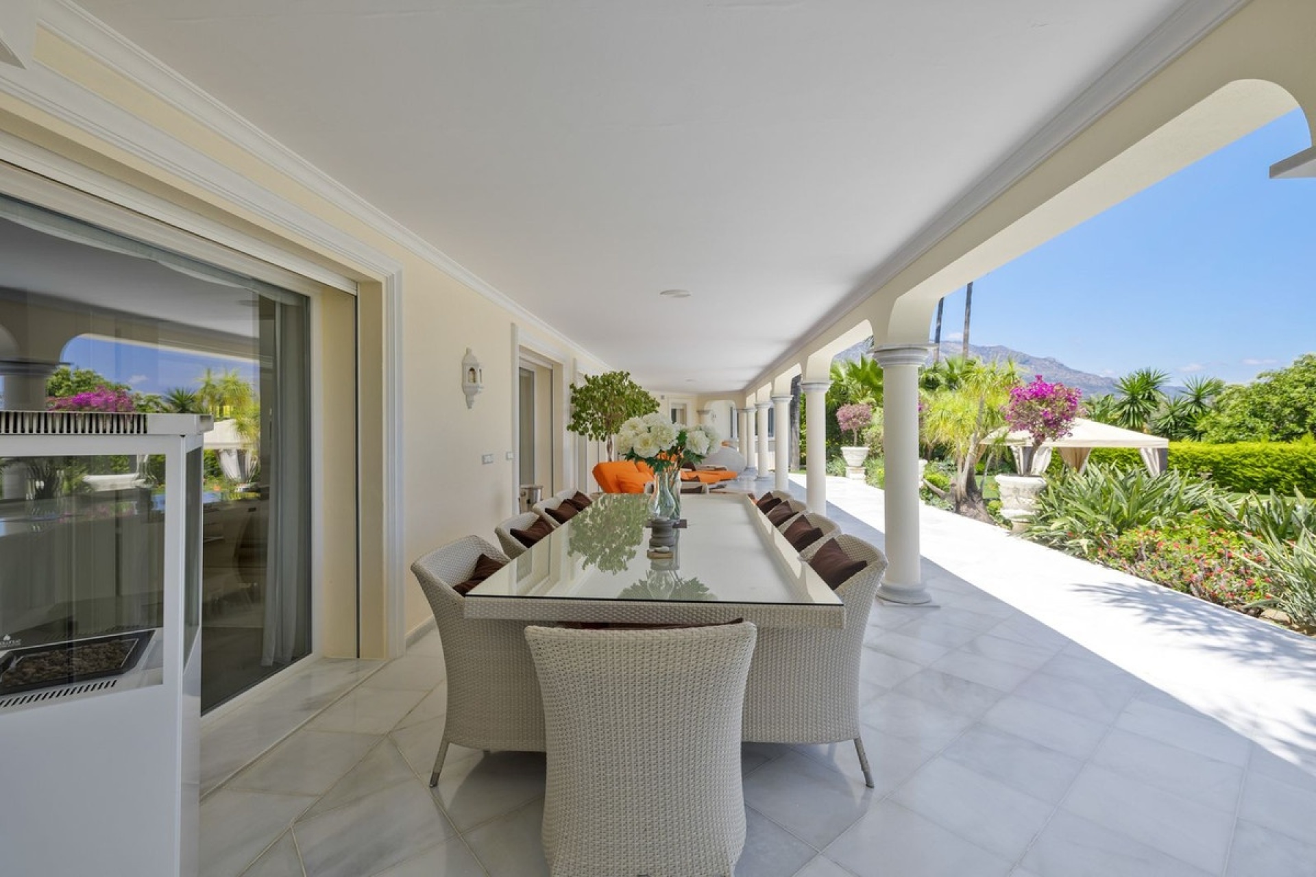 Wiederverkauf - Villa - Marbella - Nueva Andalucía