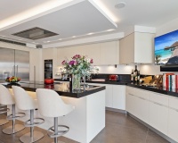 Wiederverkauf - Villa - Marbella - Nueva Andalucía