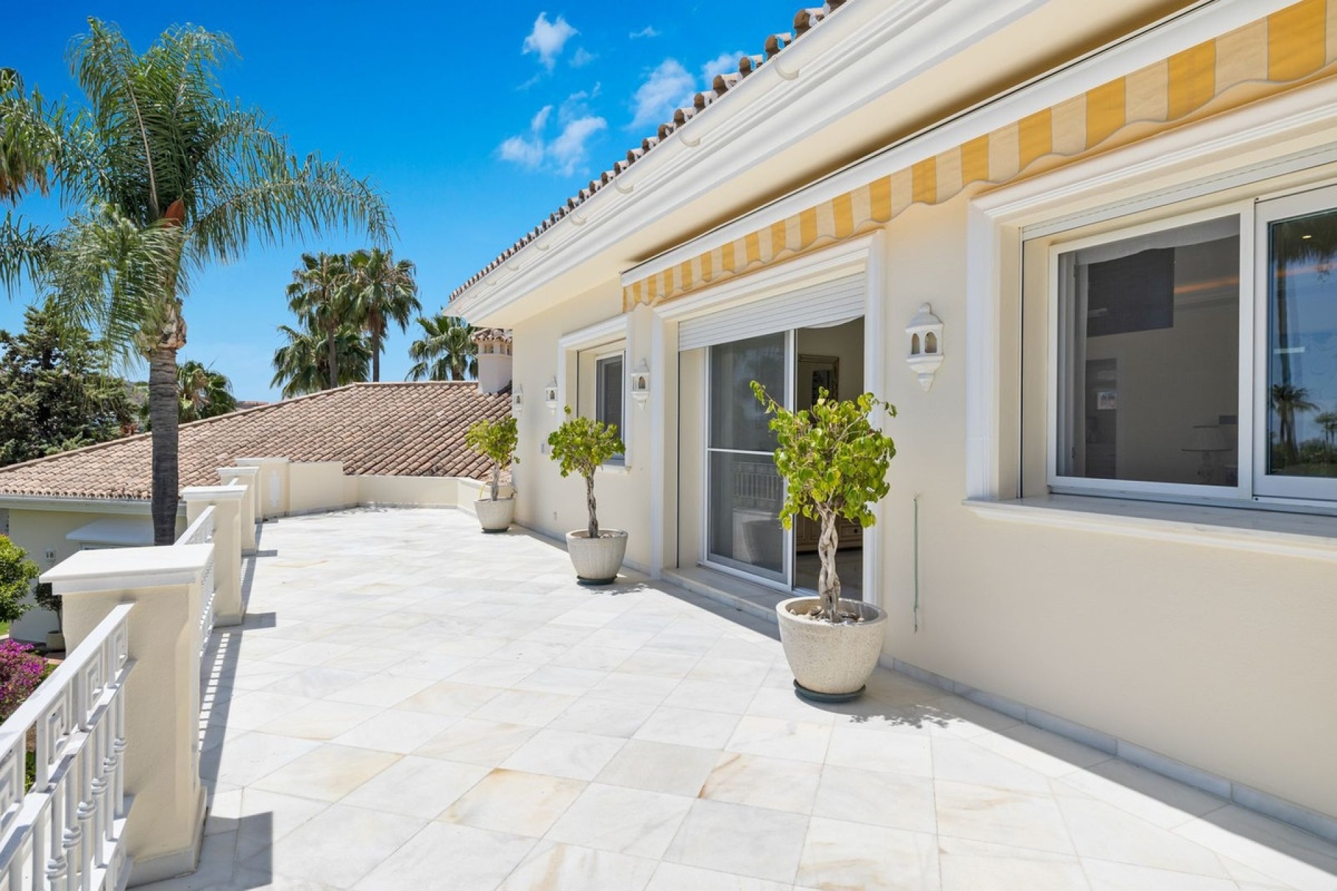 Wiederverkauf - Villa - Marbella - Nueva Andalucía