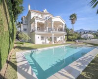 Wiederverkauf - Villa - Marbella - Nueva Andalucía