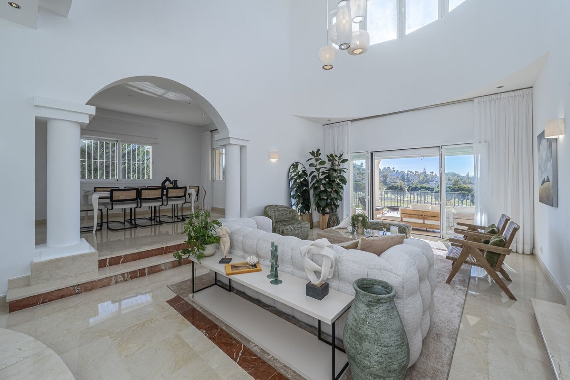 Wiederverkauf - Villa - Marbella - Nueva Andalucía