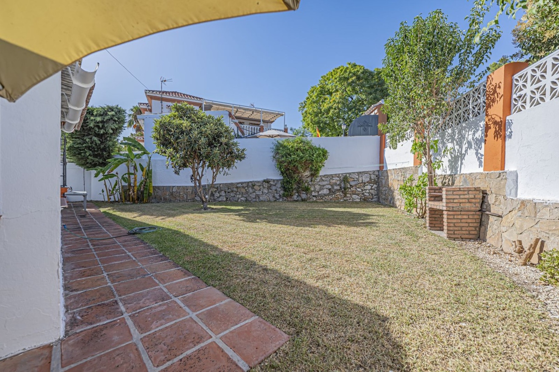 Wiederverkauf - Villa - Marbella - Nueva Andalucía
