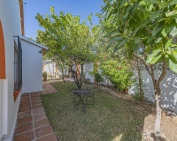 Wiederverkauf - Villa - Marbella - Nueva Andalucía