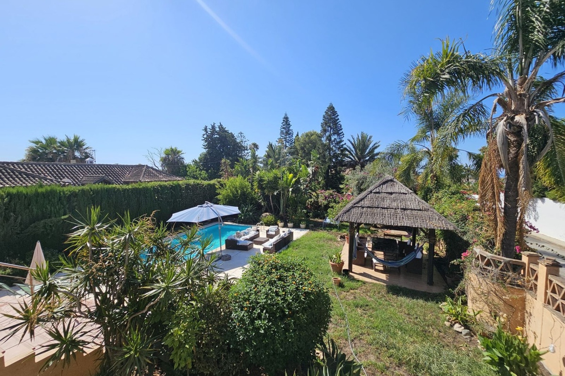 Wiederverkauf - Villa - Marbella - Nueva Andalucía