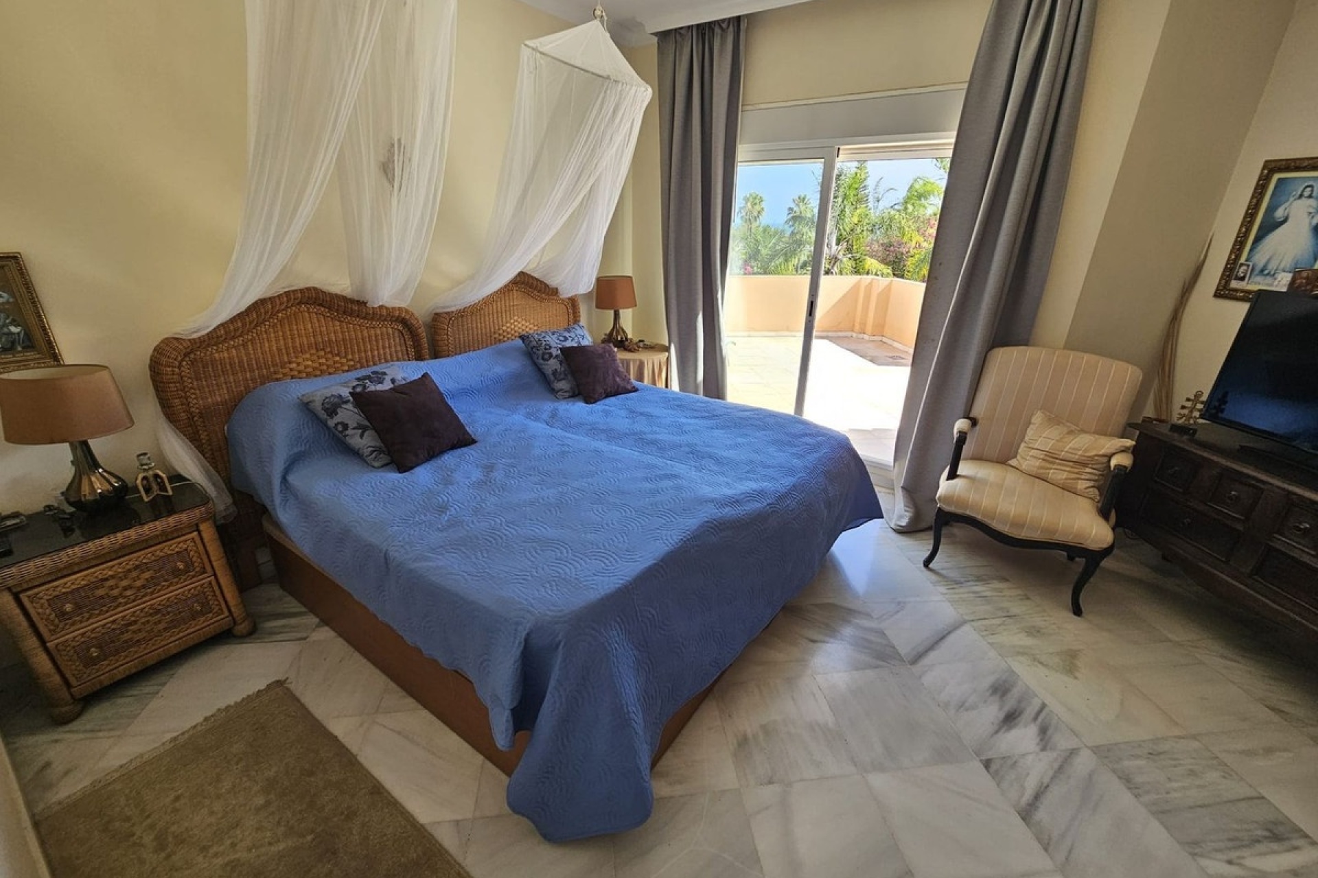 Wiederverkauf - Villa - Marbella - Nueva Andalucía