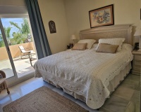 Wiederverkauf - Villa - Marbella - Nueva Andalucía