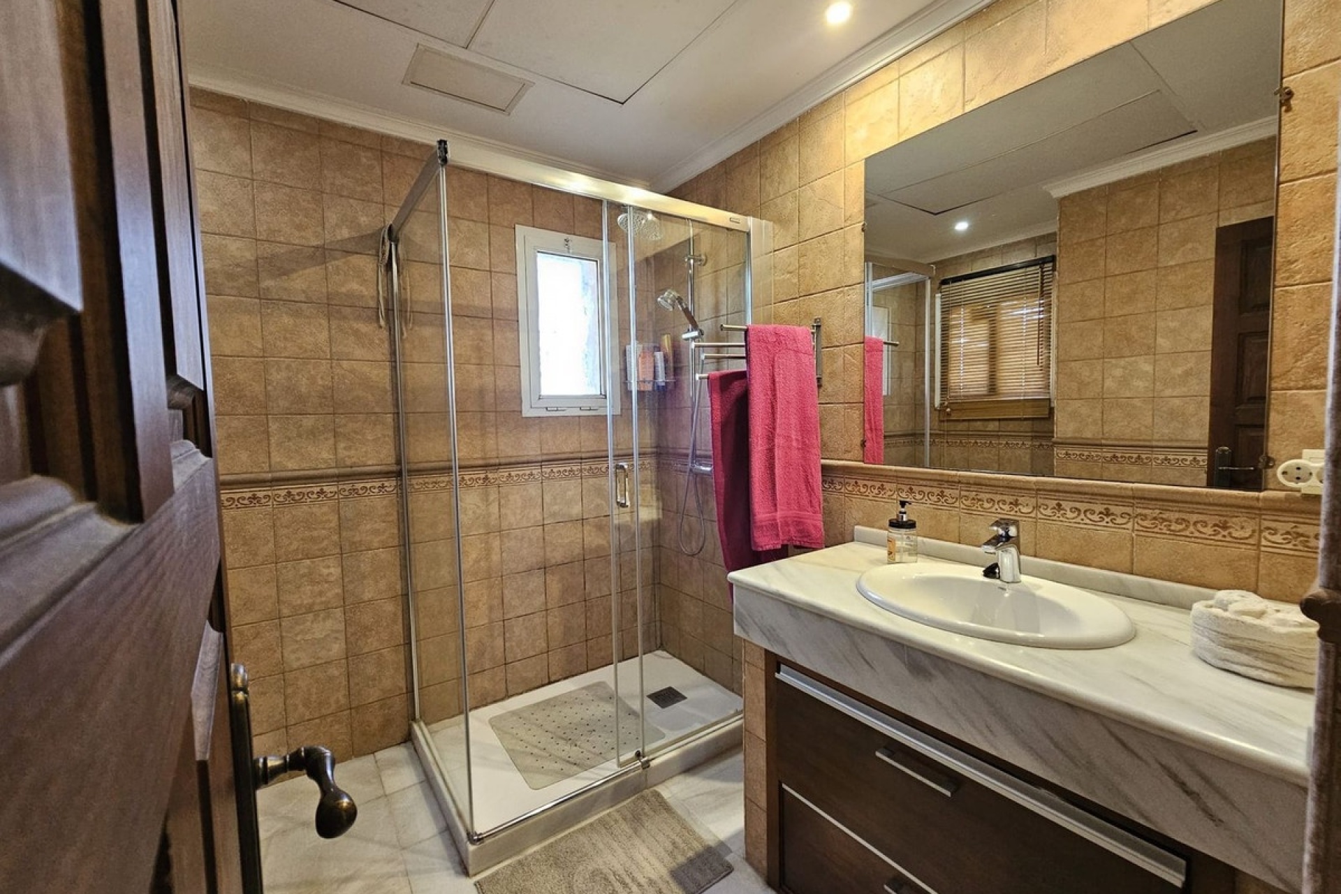 Wiederverkauf - Villa - Marbella - Nueva Andalucía