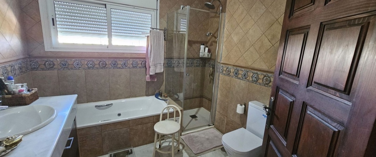 Wiederverkauf - Villa - Marbella - Nueva Andalucía