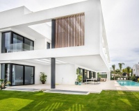 Wiederverkauf - Villa - Marbella - Nueva Andalucía