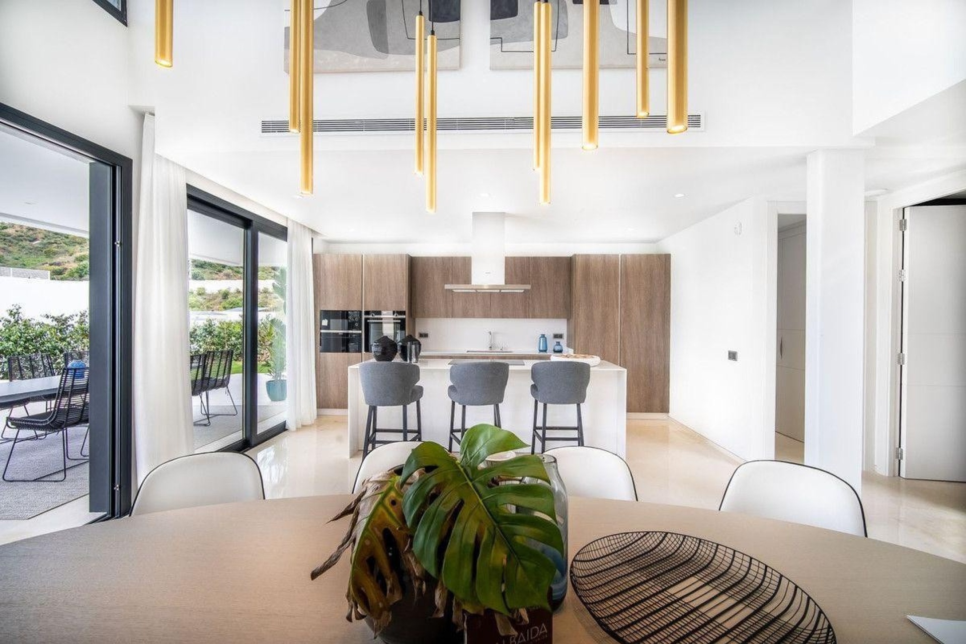 Wiederverkauf - Villa - Marbella - Nueva Andalucía