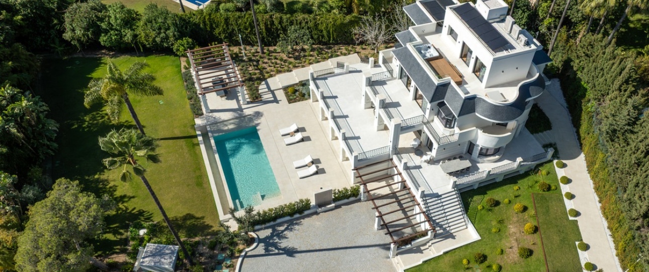 Wiederverkauf - Villa - Marbella - Nueva Andalucía