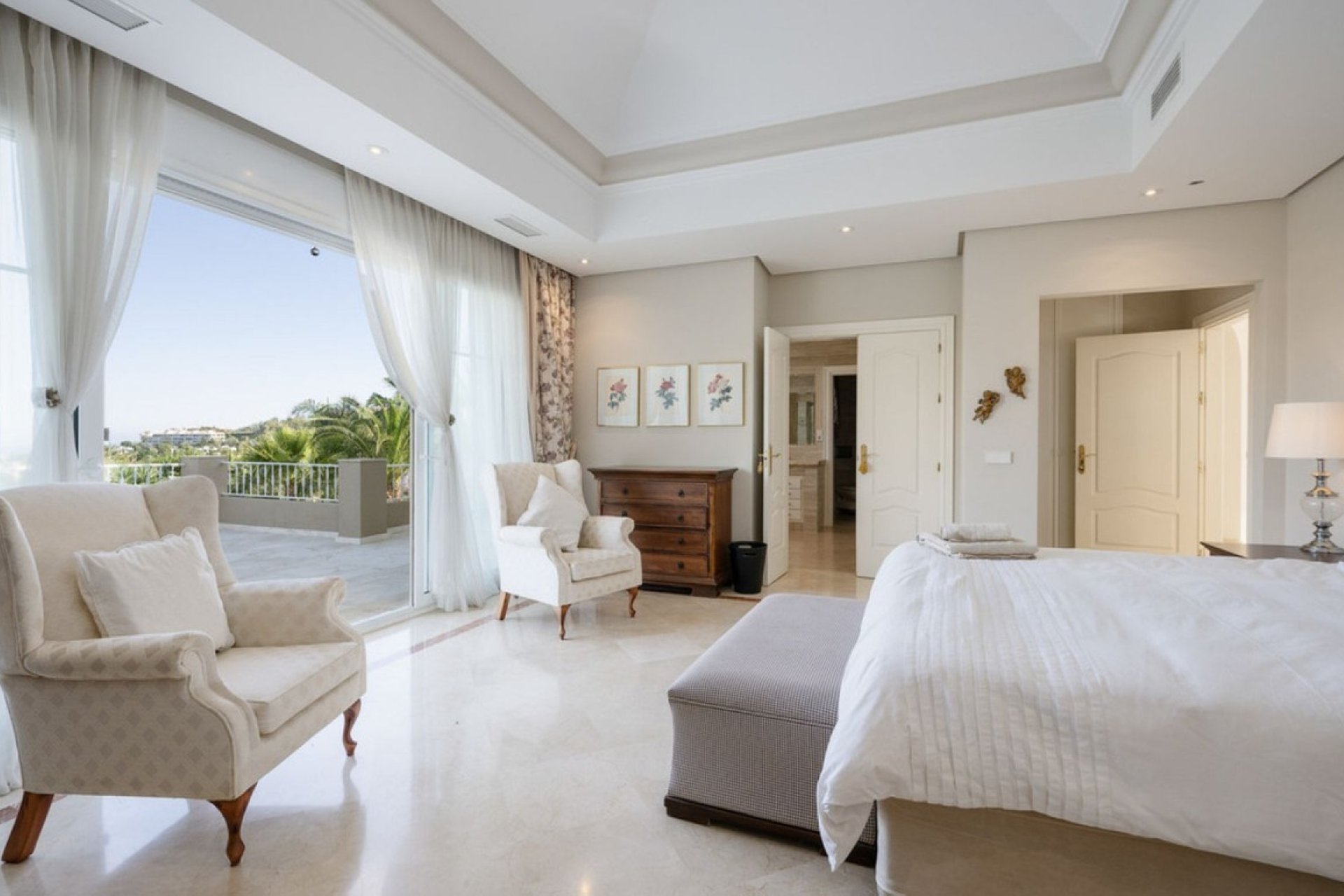 Wiederverkauf - Villa - Marbella - Nueva Andalucía