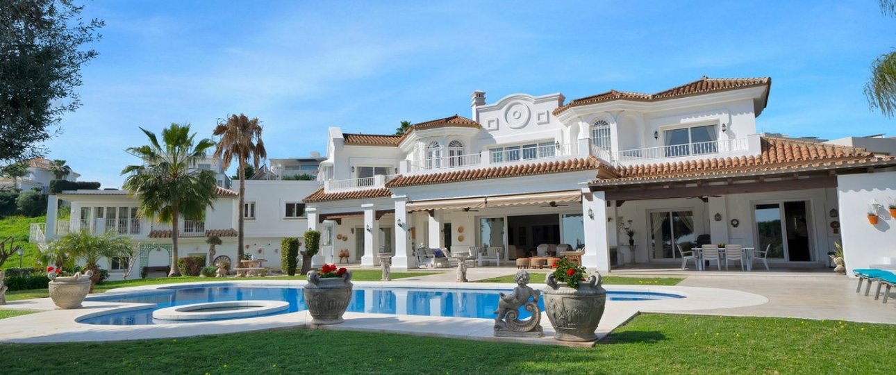 Wiederverkauf - Villa - Marbella - Nueva Andalucía