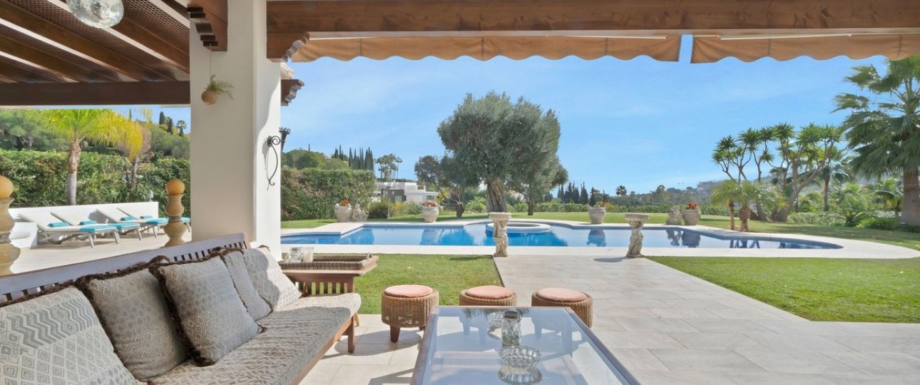 Wiederverkauf - Villa - Marbella - Nueva Andalucía