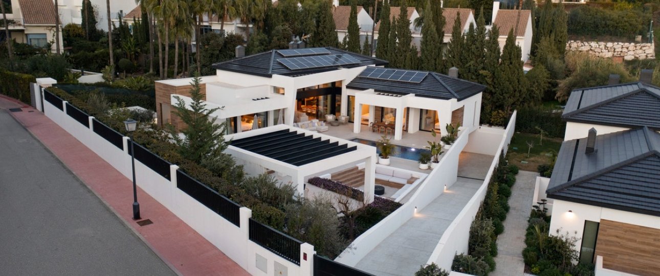 Wiederverkauf - Villa - Marbella - Nueva Andalucía