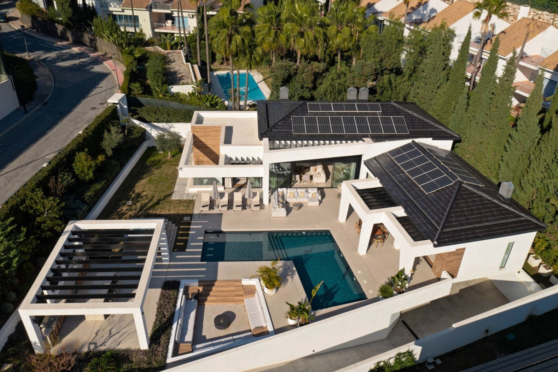 Wiederverkauf - Villa - Marbella - Nueva Andalucía