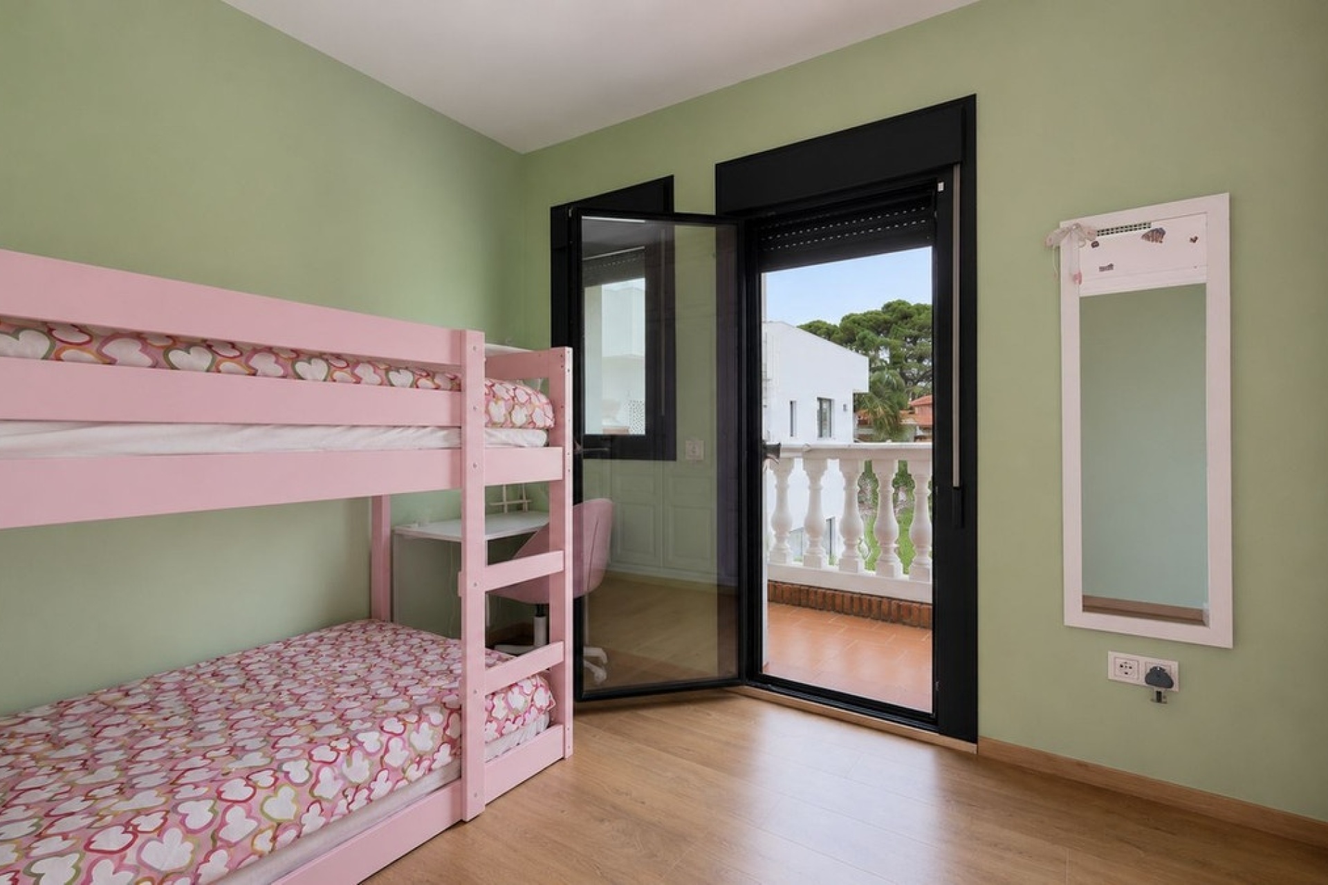 Wiederverkauf - Villa - Marbella - Nueva Andalucía