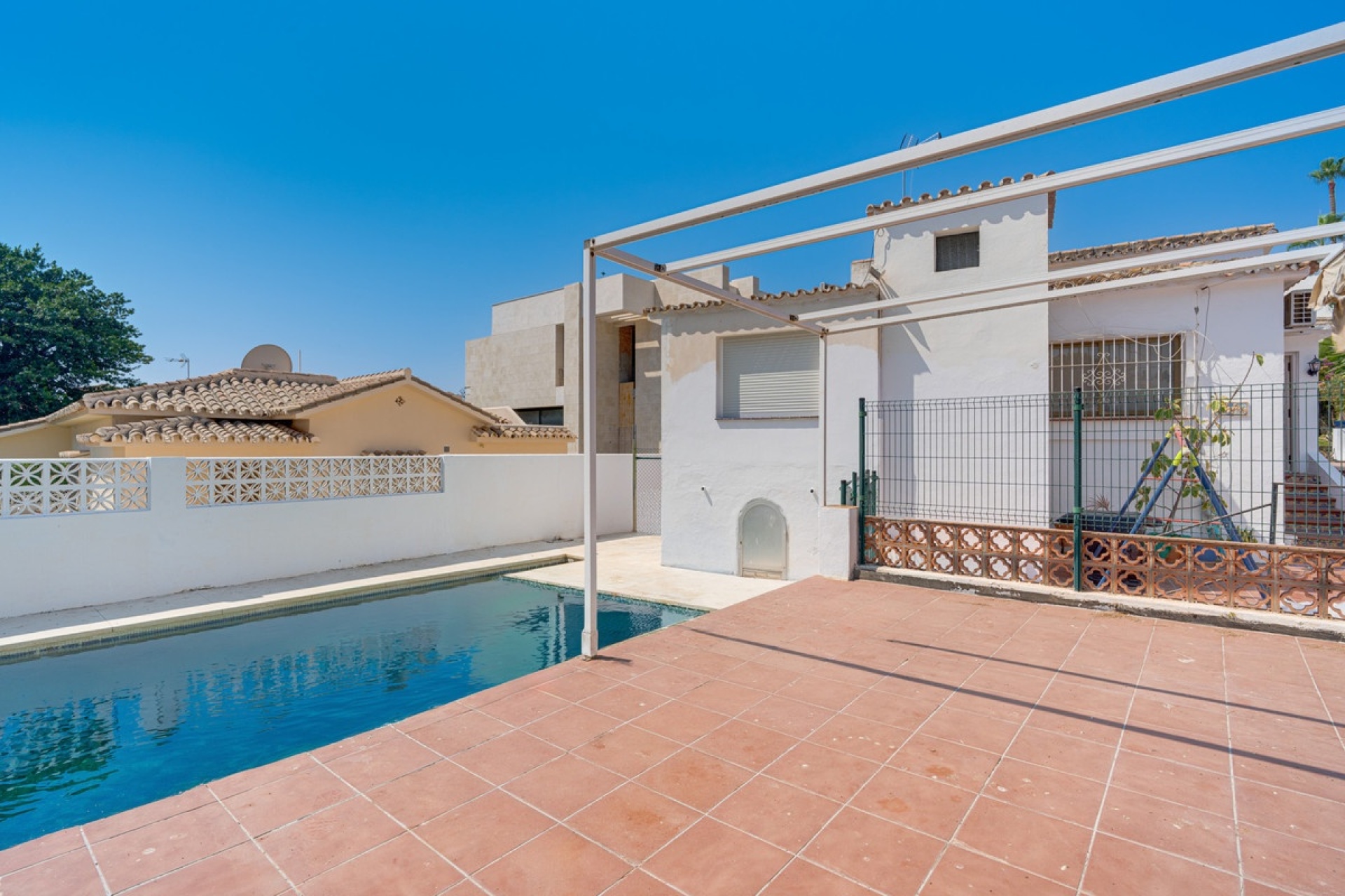 Wiederverkauf - Villa - Marbella - Nueva Andalucía