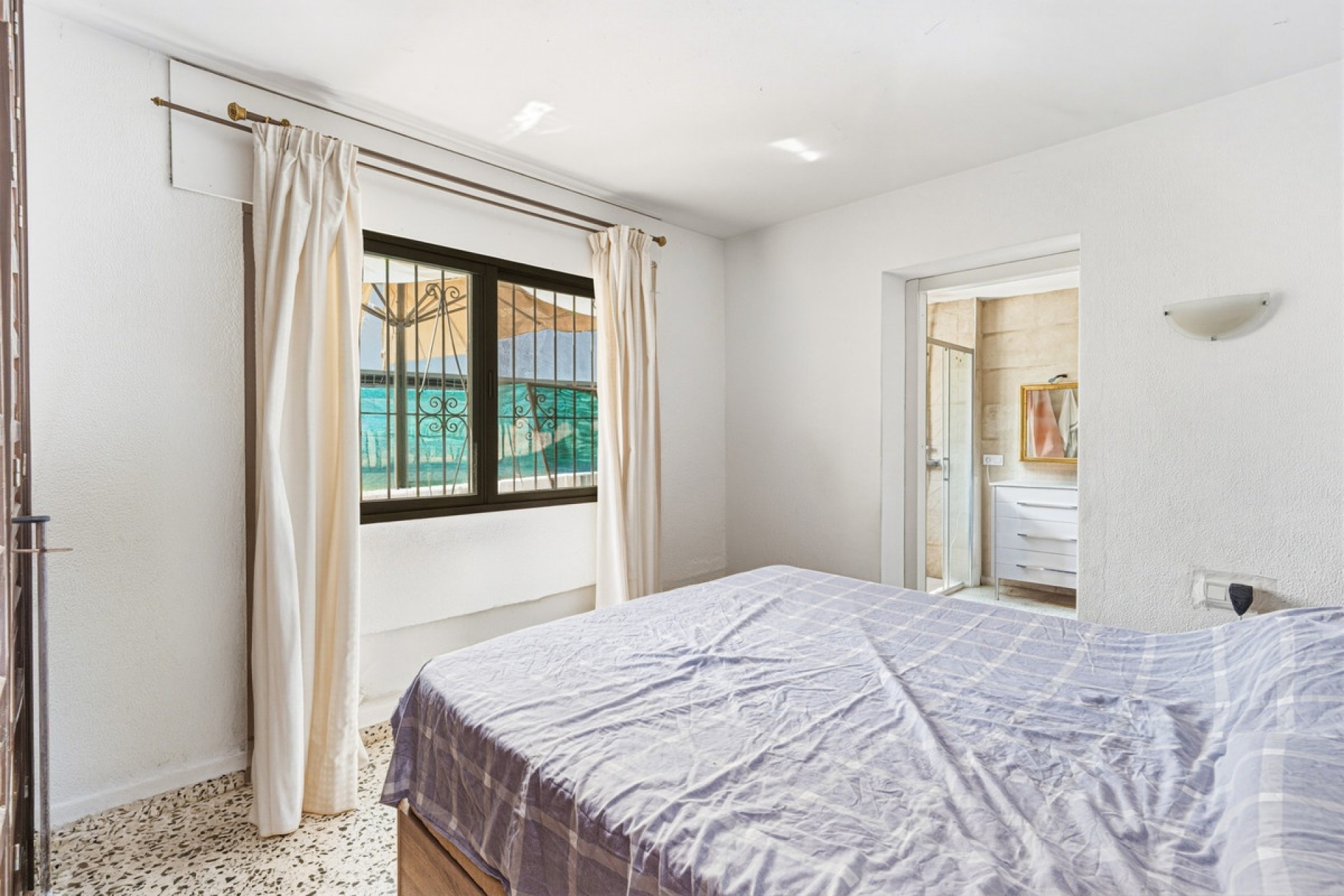 Wiederverkauf - Villa - Marbella - Nueva Andalucía