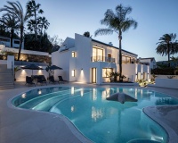 Wiederverkauf - Villa - Marbella - Nueva Andalucía