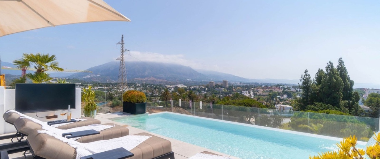 Wiederverkauf - Villa - Marbella - Nueva Andalucía
