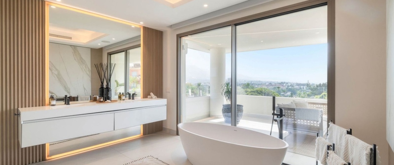 Wiederverkauf - Villa - Marbella - Nueva Andalucía