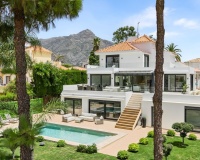 Wiederverkauf - Villa - Marbella - Nueva Andalucía