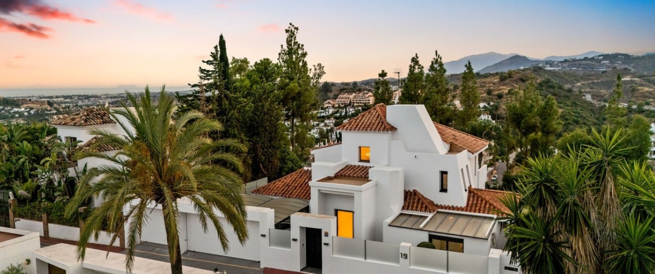 Wiederverkauf - Villa - Marbella - Nueva Andalucía