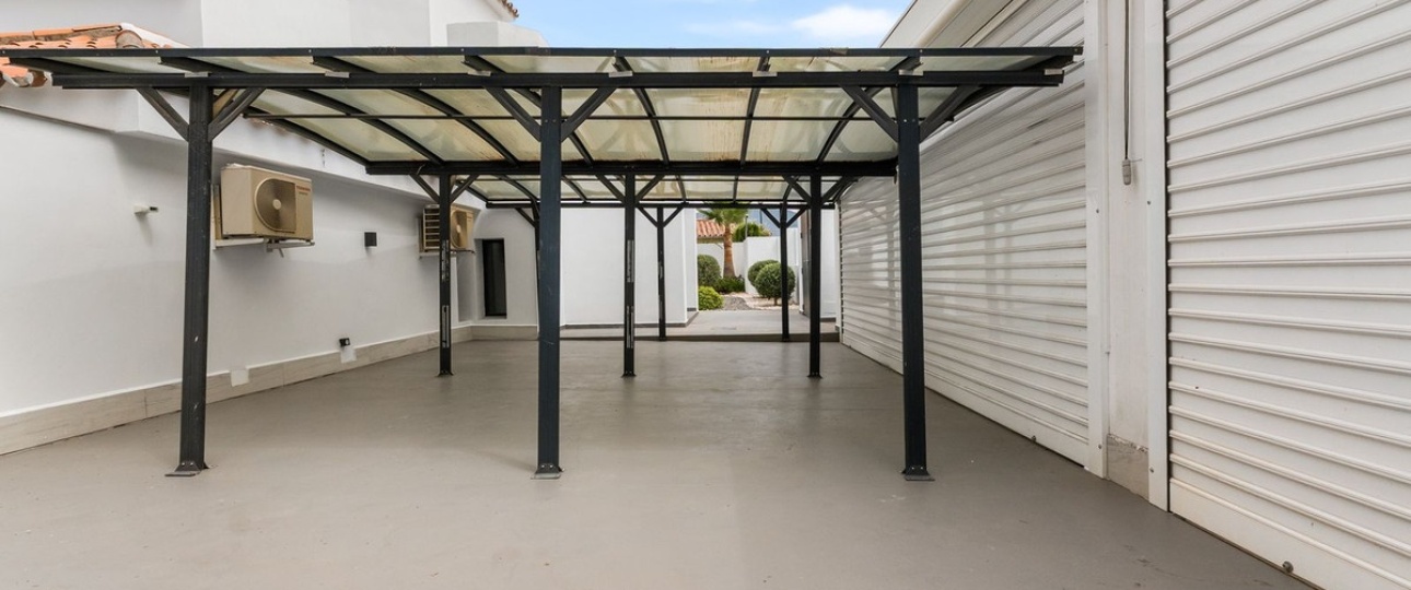 Wiederverkauf - Villa - Marbella - Nueva Andalucía