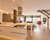 Wiederverkauf - Villa - Marbella - Nueva Andalucía