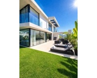 Wiederverkauf - Villa - Marbella - Nueva Andalucía
