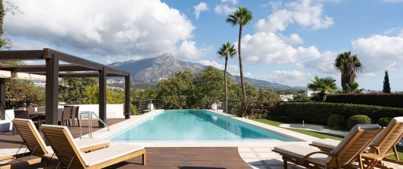 Wiederverkauf - Villa - Marbella - Nueva Andalucía