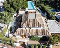 Wiederverkauf - Villa - Marbella - Nueva Andalucía