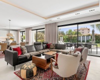 Wiederverkauf - Villa - Marbella - Nueva Andalucía