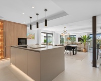 Wiederverkauf - Villa - Marbella - Nueva Andalucía
