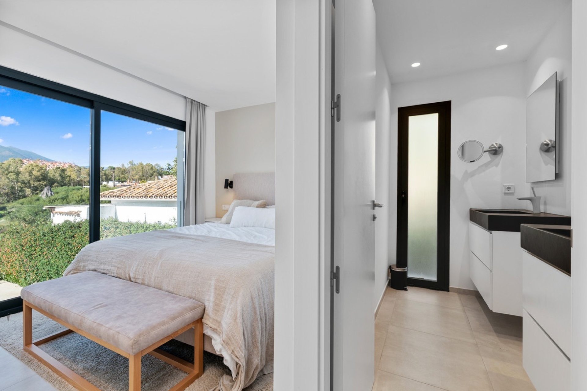 Wiederverkauf - Villa - Marbella - Nueva Andalucía