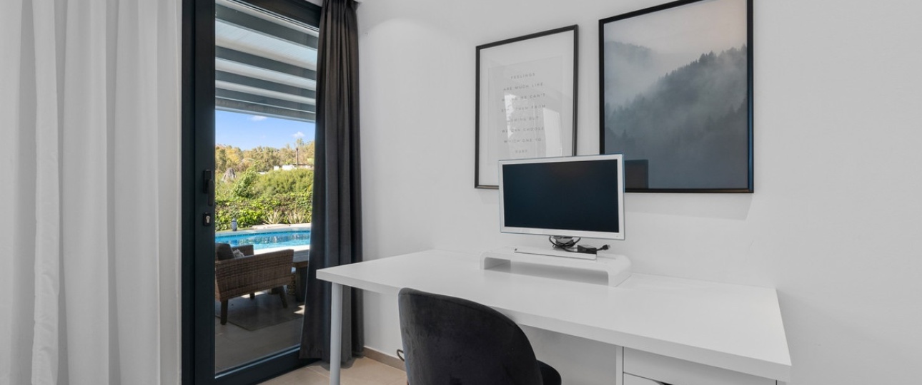 Wiederverkauf - Villa - Marbella - Nueva Andalucía