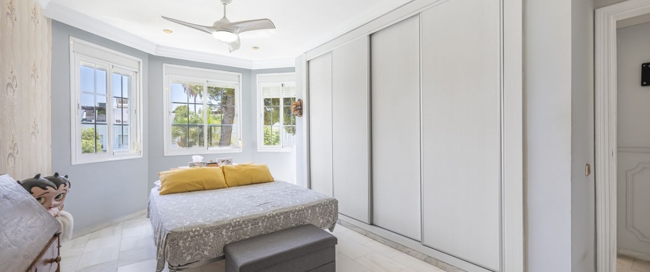 Wiederverkauf - Villa - Marbella - Nueva Andalucía