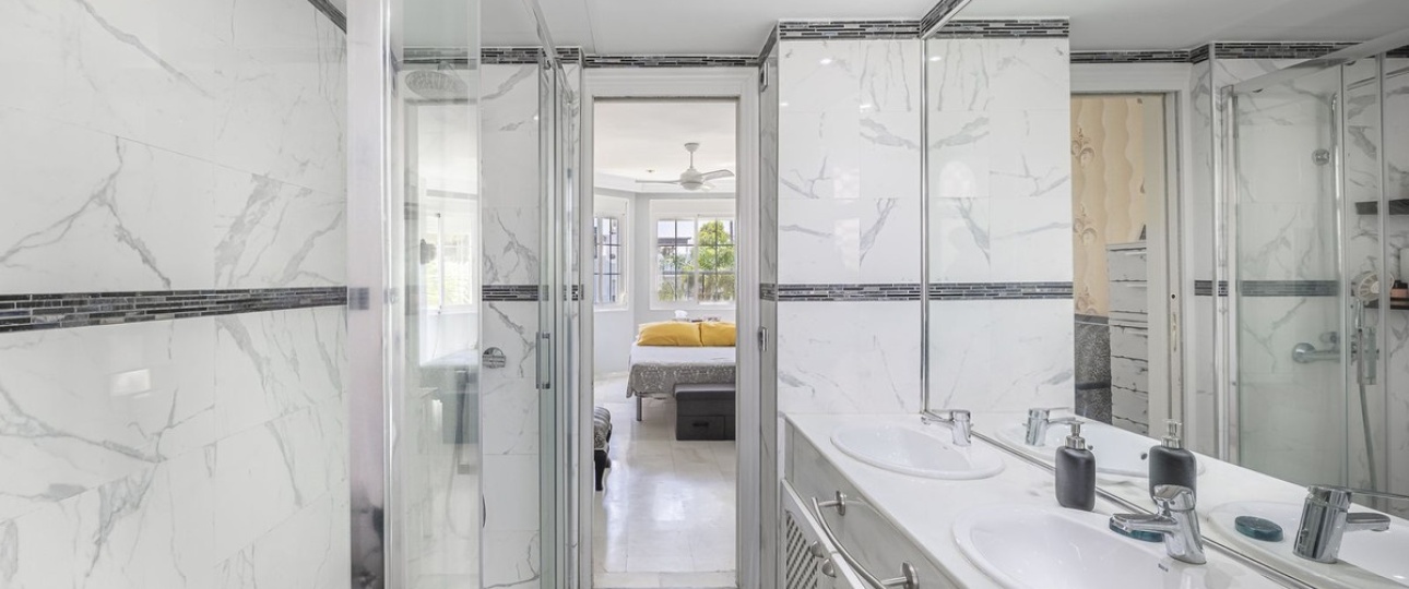 Wiederverkauf - Villa - Marbella - Nueva Andalucía