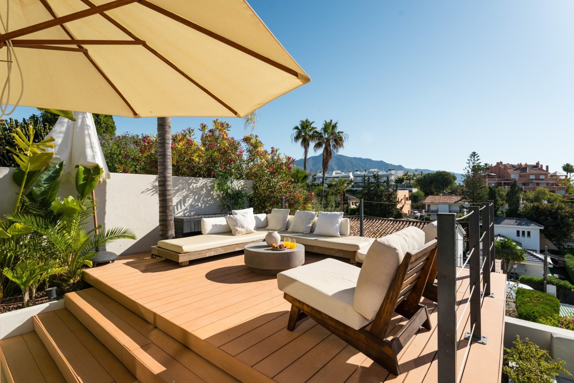 Wiederverkauf - Villa - Marbella - Nueva Andalucía