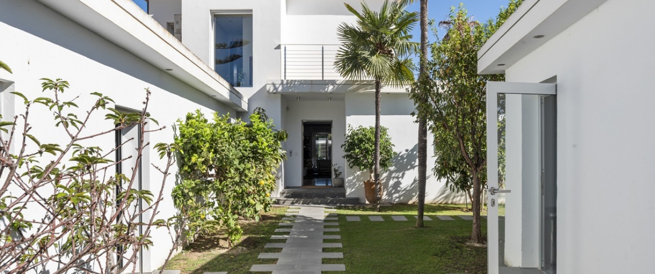 Wiederverkauf - Villa - Marbella - Nueva Andalucía