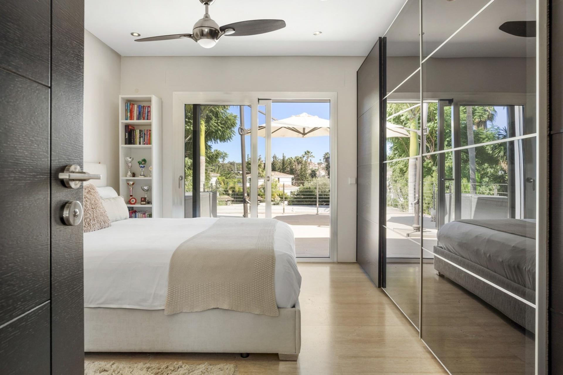 Wiederverkauf - Villa - Marbella - Nueva Andalucía