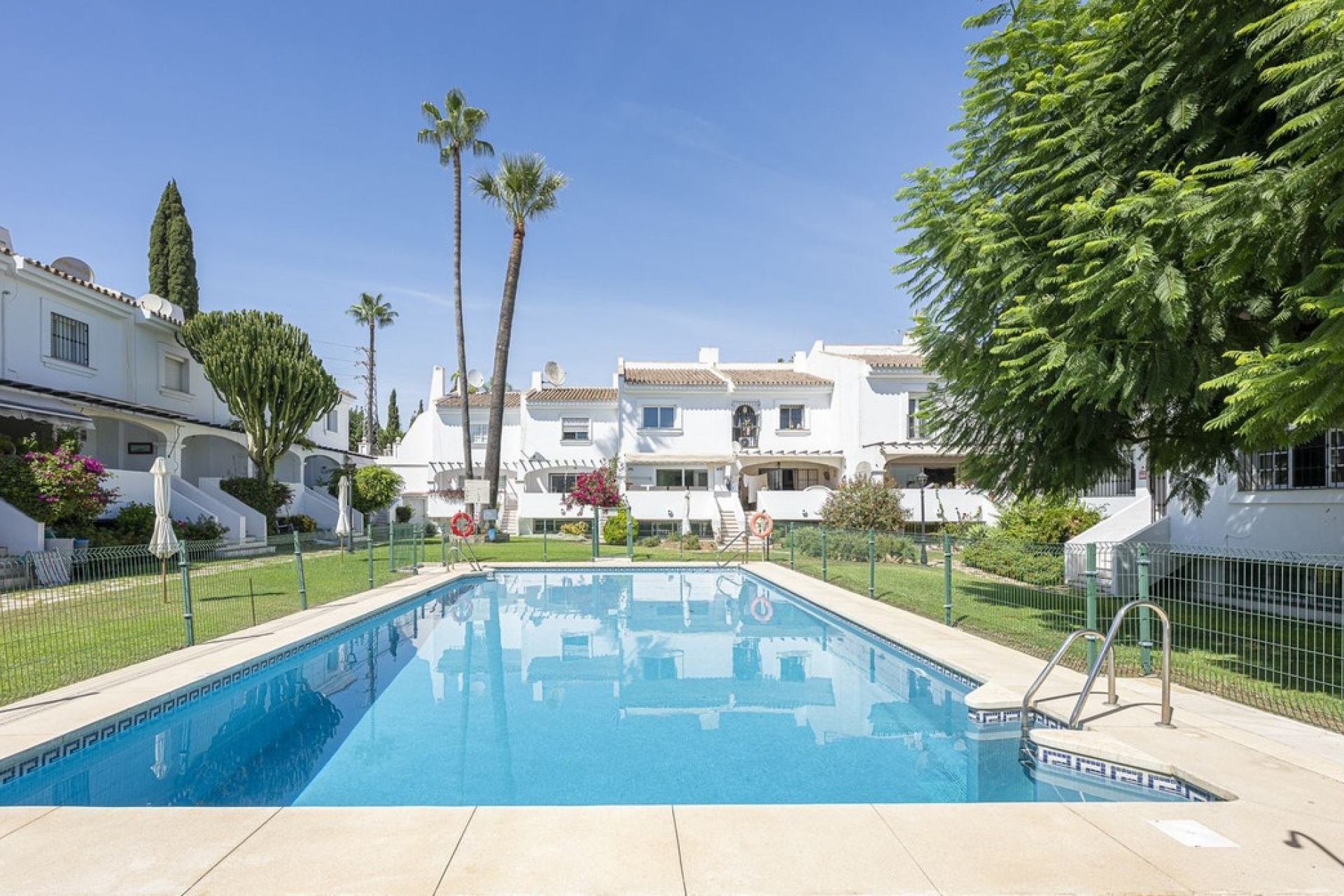 Wiederverkauf - Villa - Marbella - Nueva Andalucía