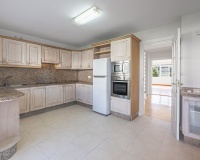 Wiederverkauf - Villa - Marbella - Nueva Andalucía