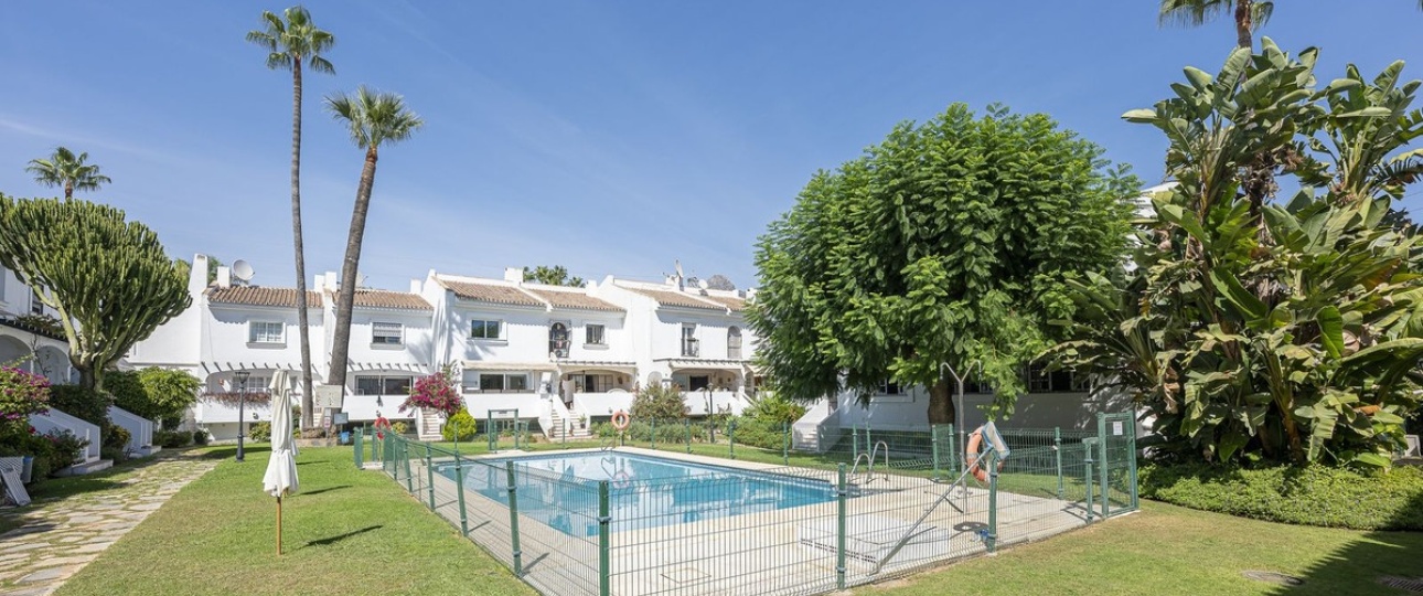 Wiederverkauf - Villa - Marbella - Nueva Andalucía