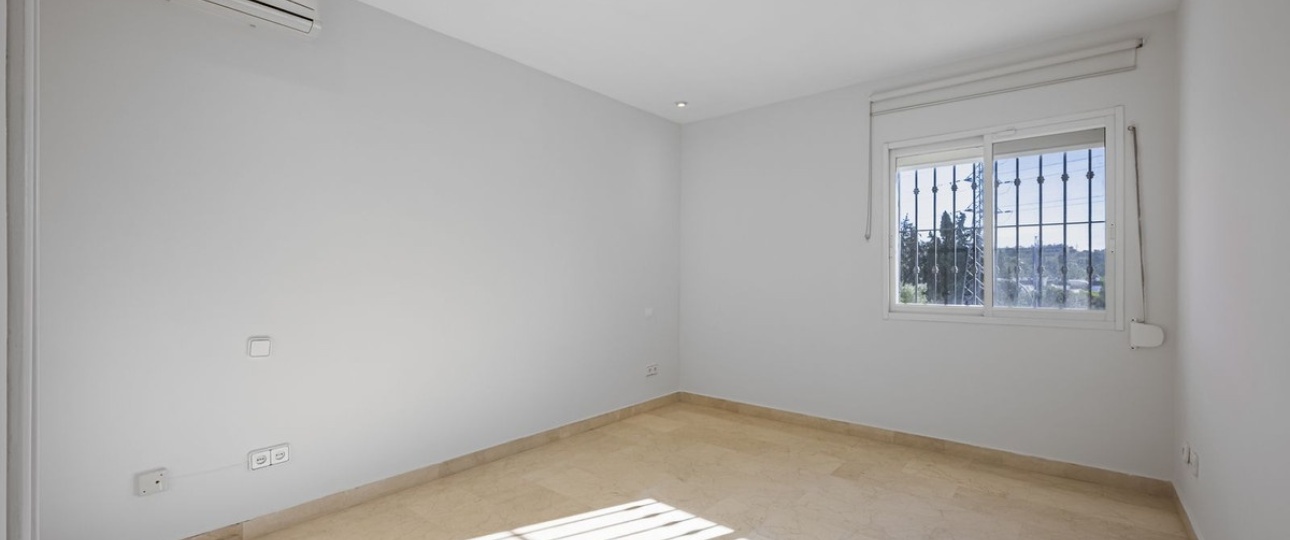 Wiederverkauf - Villa - Marbella - Nueva Andalucía