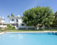 Wiederverkauf - Villa - Marbella - Nueva Andalucía