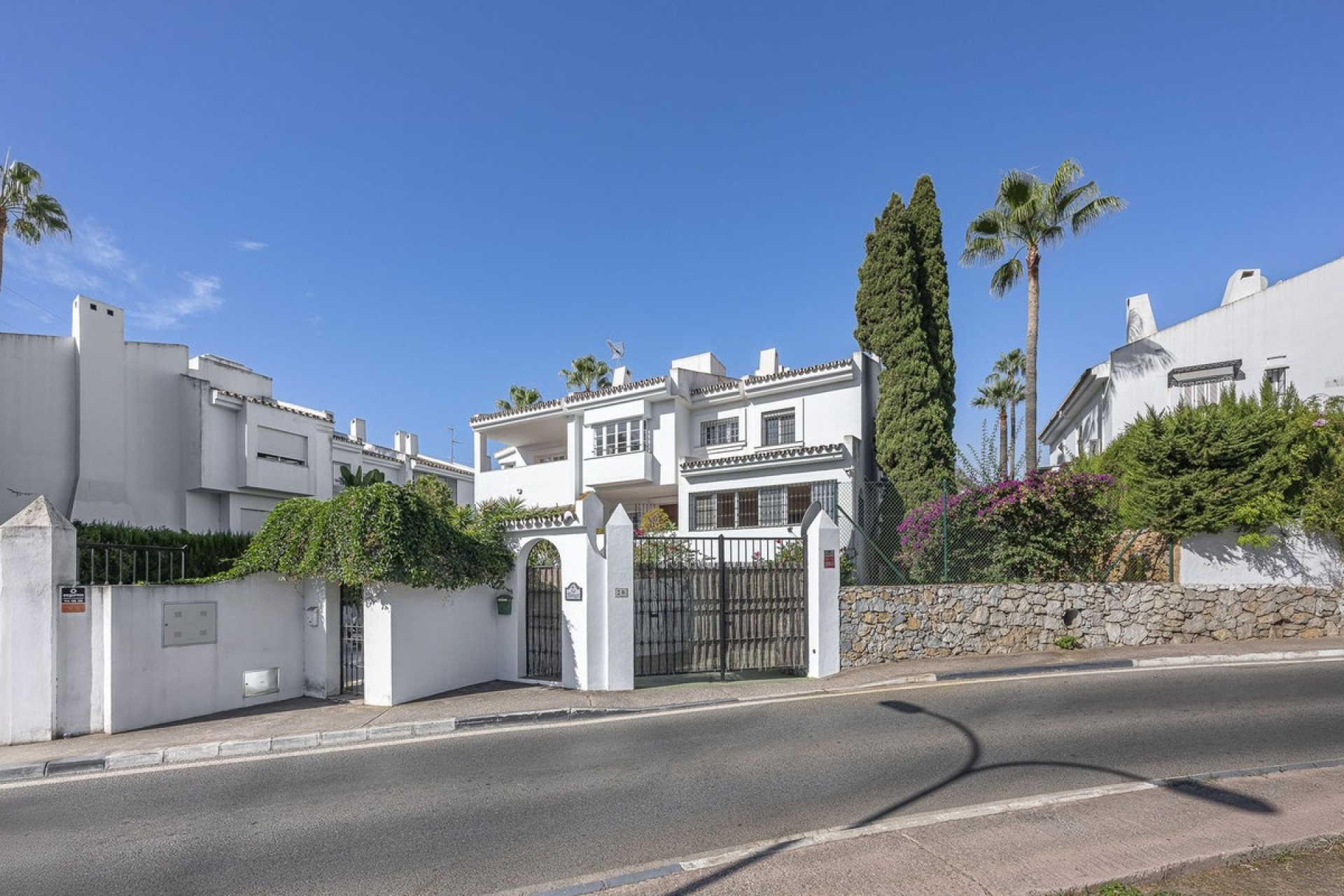Wiederverkauf - Villa - Marbella - Nueva Andalucía
