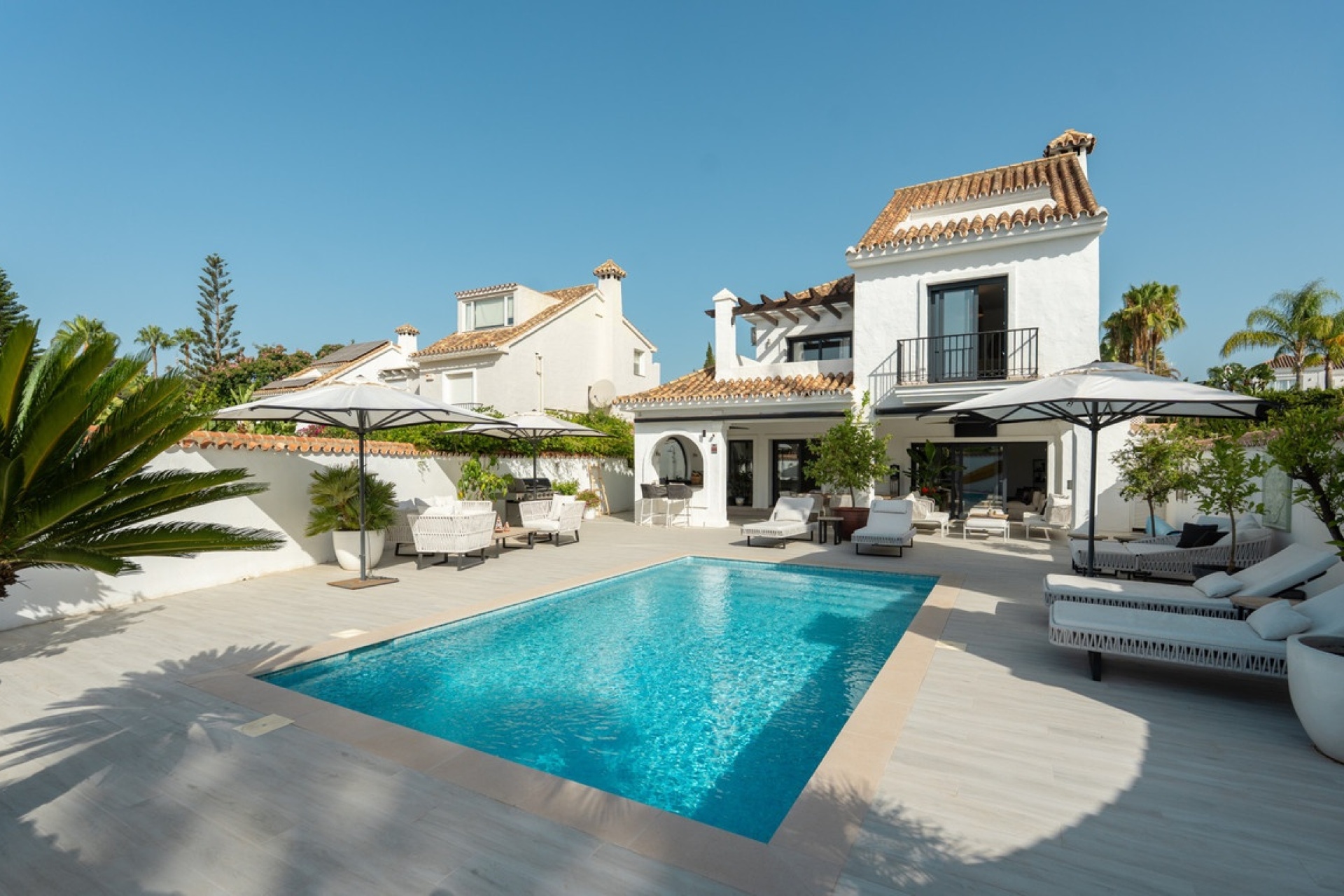 Wiederverkauf - Villa - Marbella - Nueva Andalucía